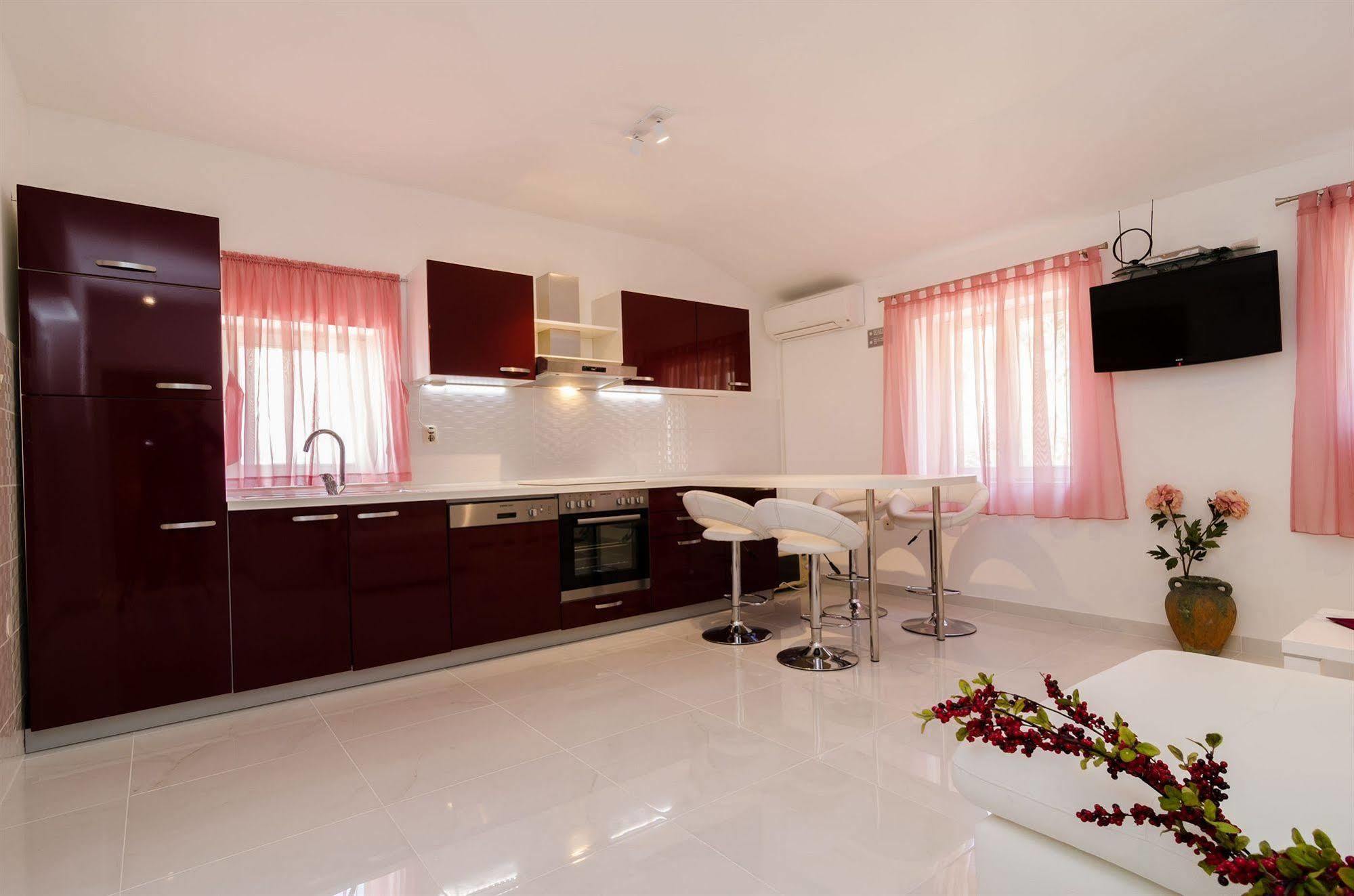 Apartments Mare Дубровник Екстер'єр фото